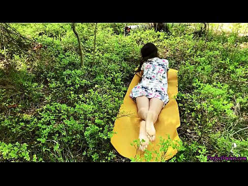 ❤️ Stranger on Tinder masturbasi My Pussy and Fucks Passionately in the woods ☑ Rusia porno di id.banglablog.top